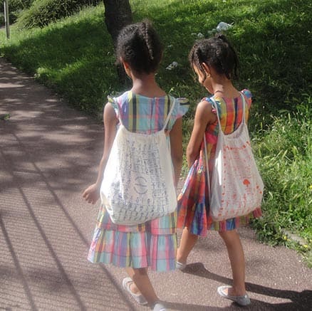 Sac à dos coton customisé par les enfants pour l'école