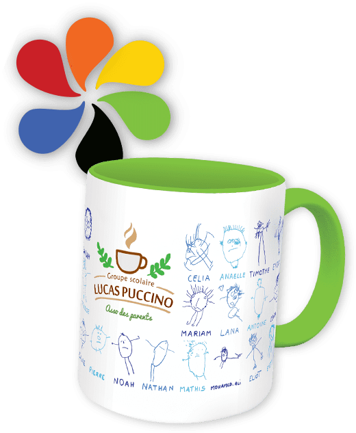 Mug couleur personnalisé avec les dessins des enfants de l'école