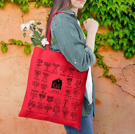 Sac tote bag couleur customisé par les enfants pour l'école