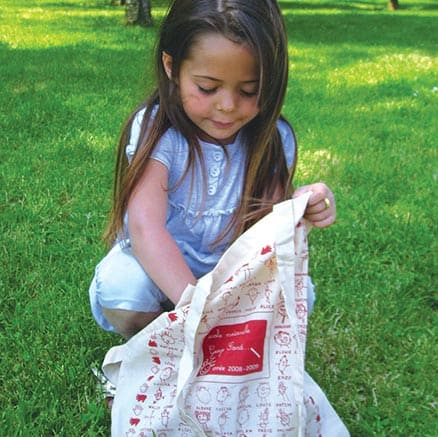 Sac tote bag coton bio customisé par les enfants pour l'école